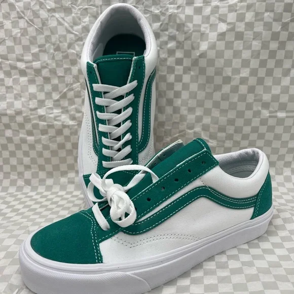 Vans WMNS Style 36 'Classic Sport -
Cadmium Green Sneakers
VN0A54F69YE - Picture 13 of 16